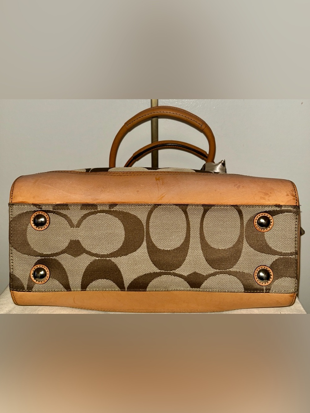Coach Hampton Signature Monogram Handbag . Y2K Vintage Beauty - Picture 11 of 15